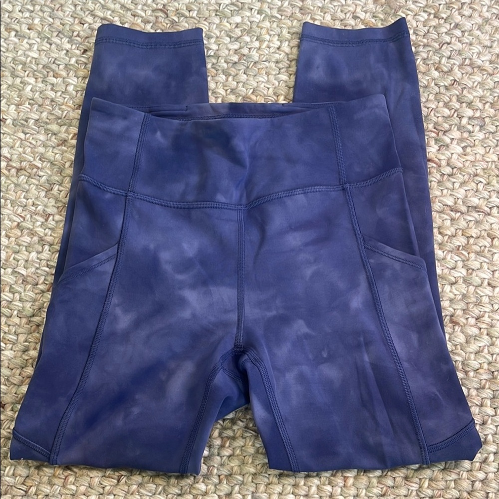 Lululemon Blue High-Waisted Crop Leggings Tie-Dye Size 4